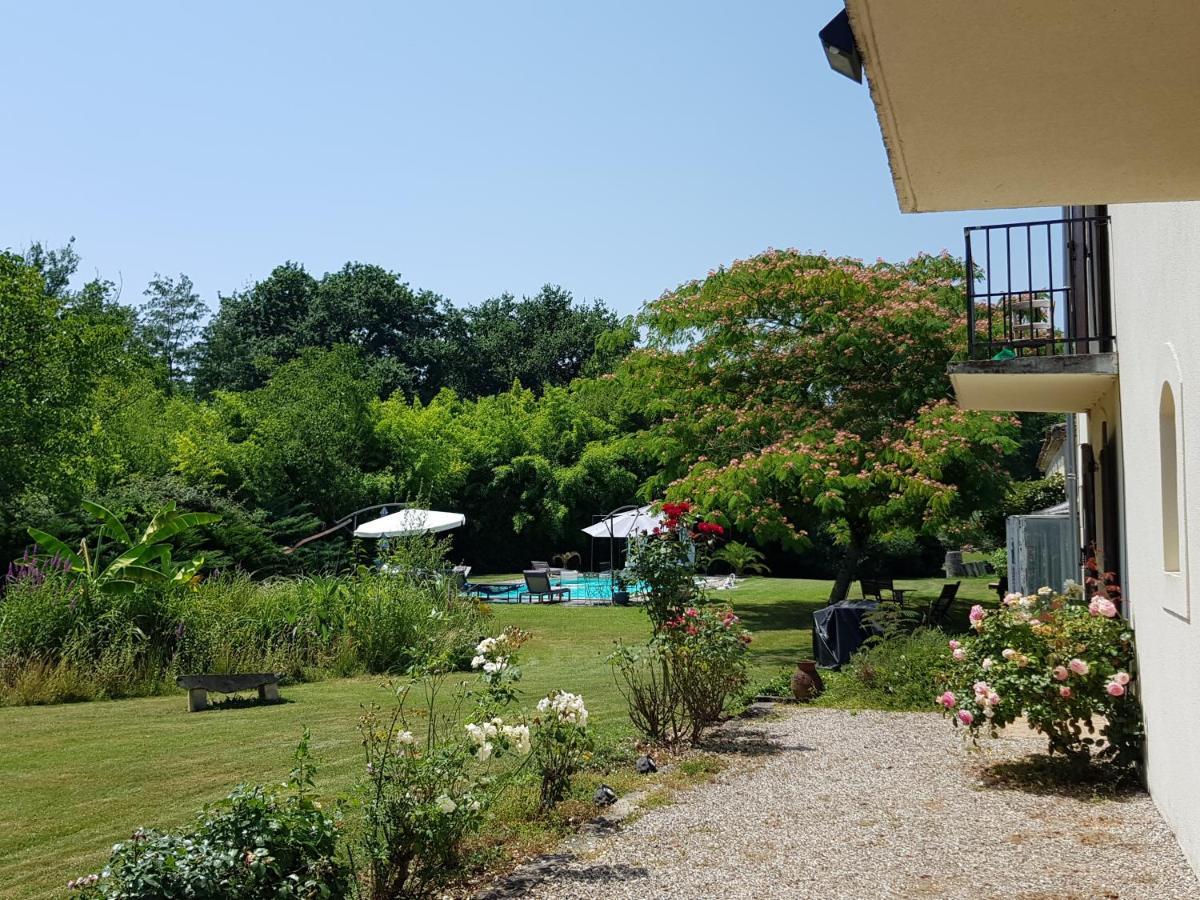 Domaine De Baise Bed & Breakfast Feugarolles Ngoại thất bức ảnh
